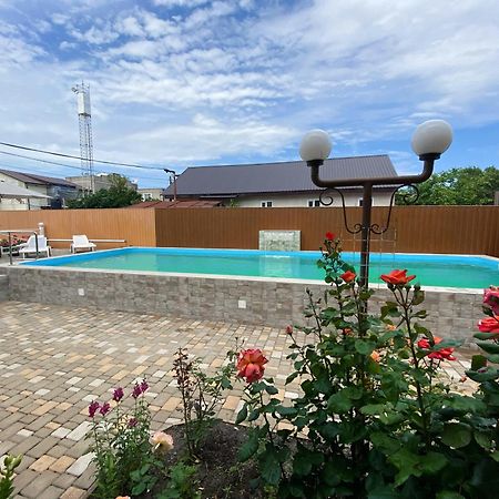 Solnechnaia Dacha Aparthotel Zatoka Exterior foto