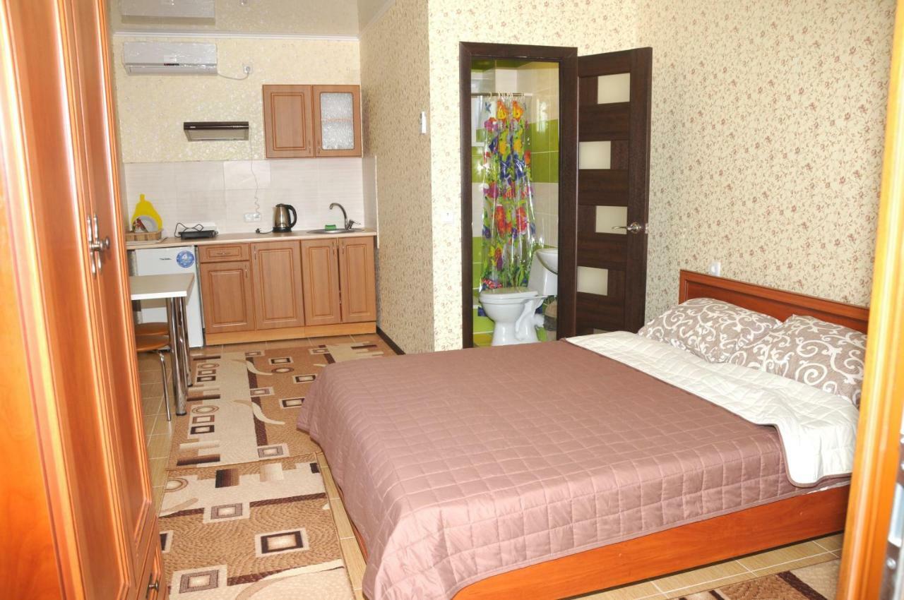 Solnechnaia Dacha Aparthotel Zatoka Exterior foto
