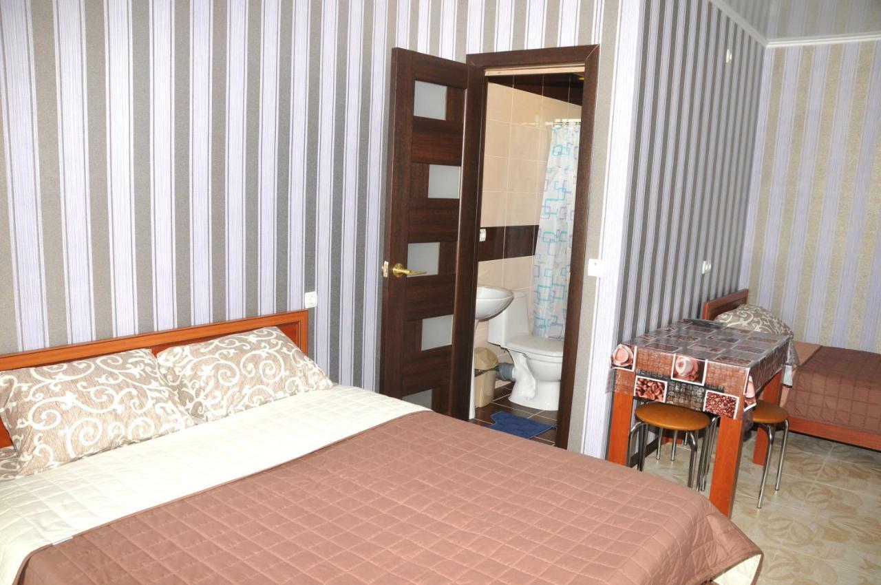 Solnechnaia Dacha Aparthotel Zatoka Exterior foto
